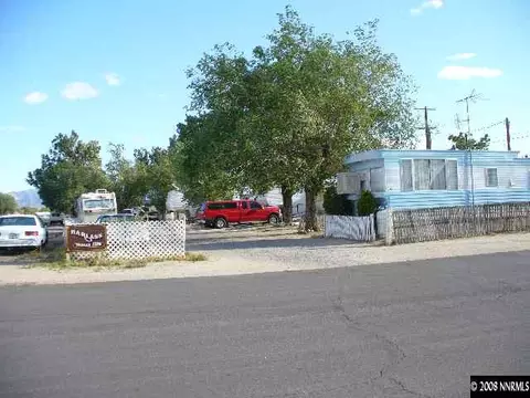 295 H St, Hawthorne, NV 89415 photo 1