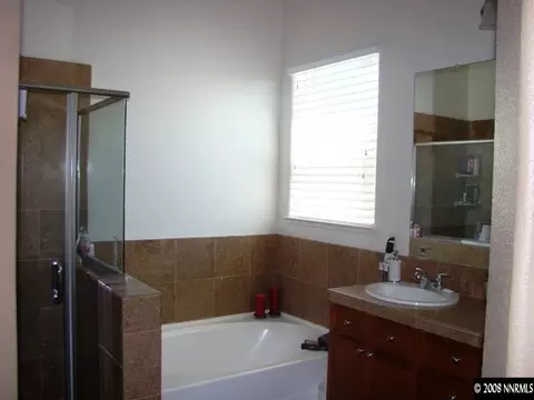 1656 Sewell, Reno, NV 89521 photo 8