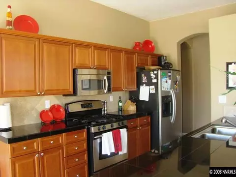 1656 Sewell, Reno, NV 89521 photo 4