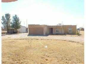 120 Phantom, Clint, TX 79836 photo 1