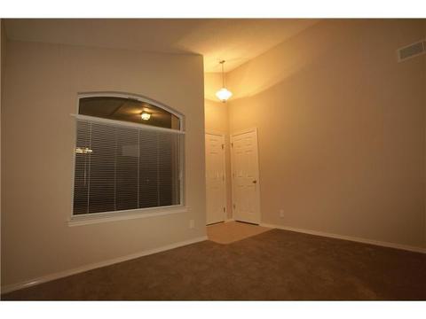 800 Eduardo, Anthony, TX 79821 photo 3
