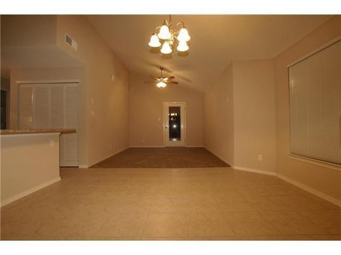 800 Eduardo, Anthony, TX 79821 photo 4