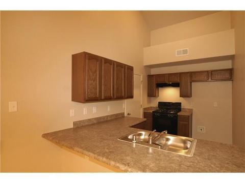 800 Eduardo, Anthony, TX 79821 photo 7