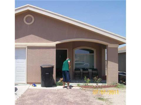 808 Jaime, Anthony, TX 79821 photo 2