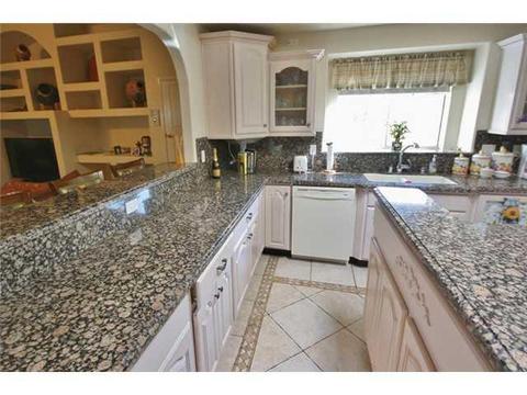 701 Celeste, Anthony, TX 79821 photo 8