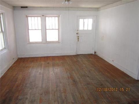 200 Jefferson, Anthony, TX 79821 photo 3