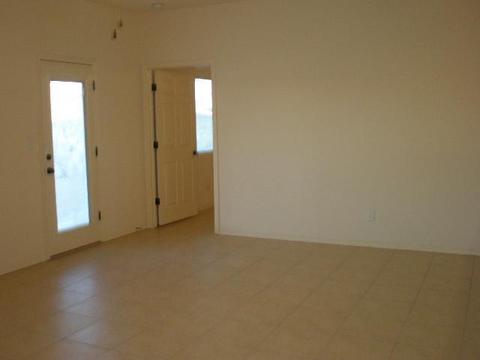 617 Inez, Anthony, TX 79821 photo 3