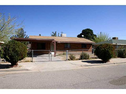 704 Elm St, Anthony, TX 79821 photo 1