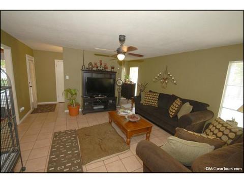 14275 N Loop Rd, Clint, TX 79836 photo 6