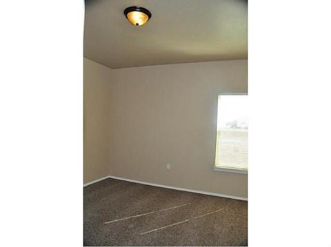 608 Mildred Ln, Anthony, TX 79821 photo 8