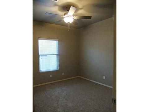 7320 Skyrocket, El Paso, TX 79911 photo 6