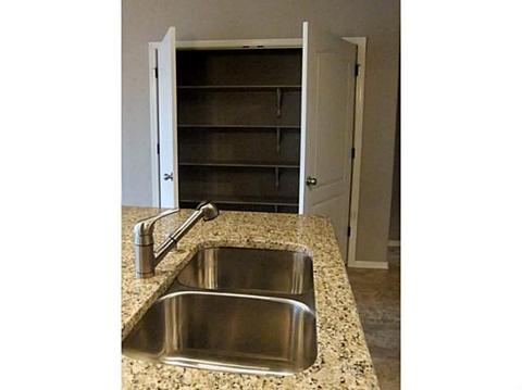 7320 Skyrocket, El Paso, TX 79911 photo 12