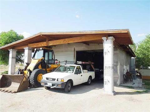 13401 N Loop Dr, Clint, TX 79836 photo 3