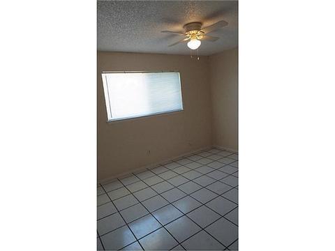 10469 Lambda Dr, El Paso, TX 79924 photo 18