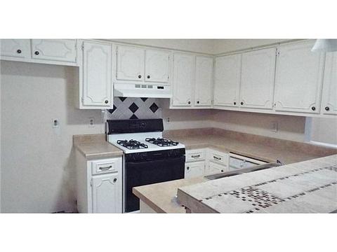 10469 Lambda Dr, El Paso, TX 79924 photo 12