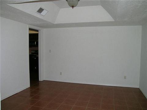 721 El Parque Dr, El Paso, TX 79912 photo 10