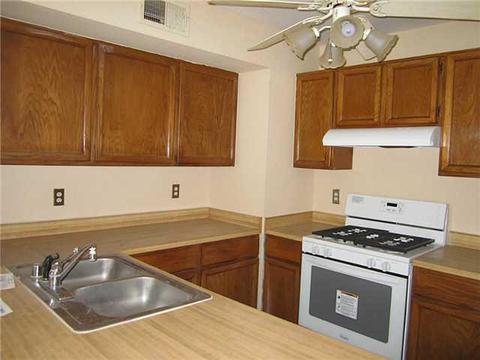 3417 Risner Pl #B, El Paso, TX 79936 photo 6