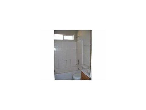 3445 Tierra Ruby Dr, El Paso, TX 79938 photo 5