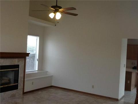 6940 Echo Cliffs Dr, El Paso, TX 79912 photo 4