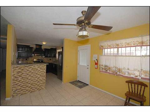 705 Poplar St, Anthony, TX 79821 photo 12