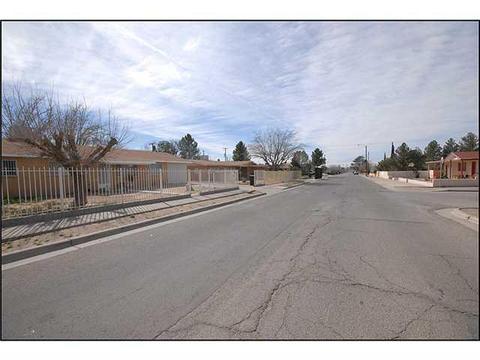 705 Poplar St, Anthony, TX 79821 photo 25