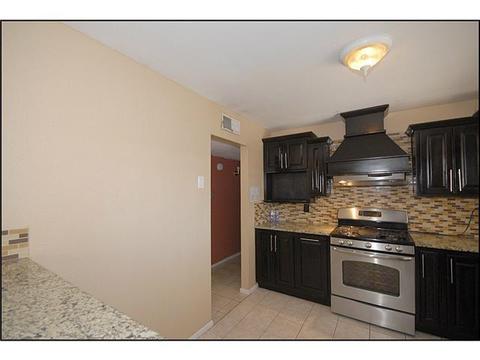 705 Poplar St, Anthony, TX 79821 photo 9