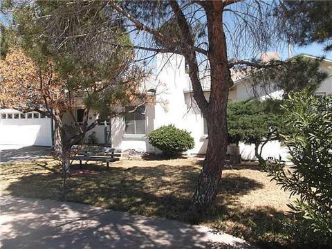 7547 N Loop Dr, El Paso, TX 79915 photo 3