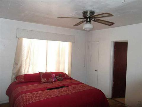 7547 N Loop Dr, El Paso, TX 79915 photo 15