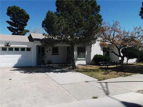 7547 N Loop Dr, El Paso, TX 79915 photo 1