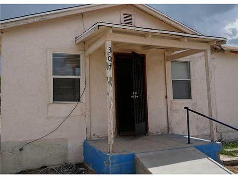307 S Third St, Anthony, TX 79821 photo 3