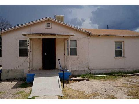 307 S Third St, Anthony, TX 79821 photo 1