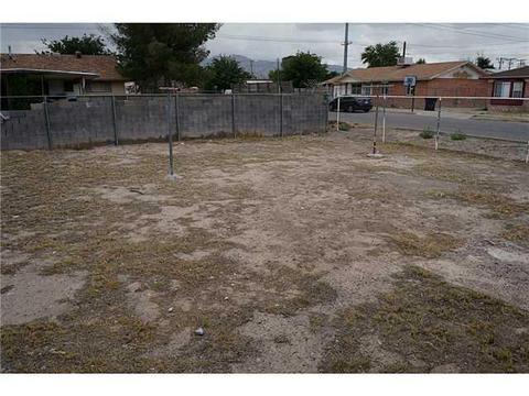 307 S Third St, Anthony, TX 79821 photo 16