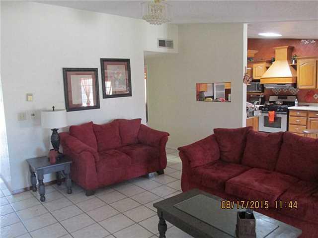  8739 Aparicio Dr, El Paso, TX 79907 photo 4
