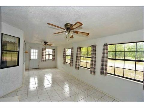 13750 N Loop Dr, Clint, TX 79836 photo 11