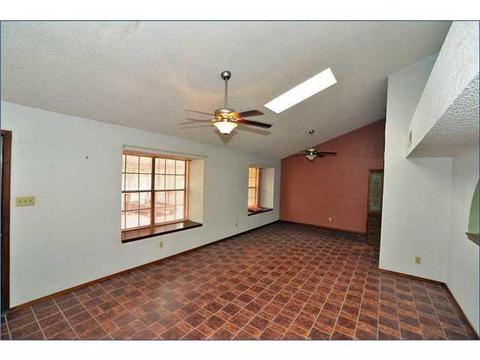13750 N Loop Dr, Clint, TX 79836 photo 9