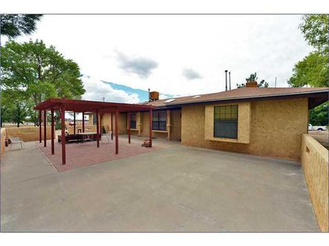 13750 N Loop Dr, Clint, TX 79836 photo 3