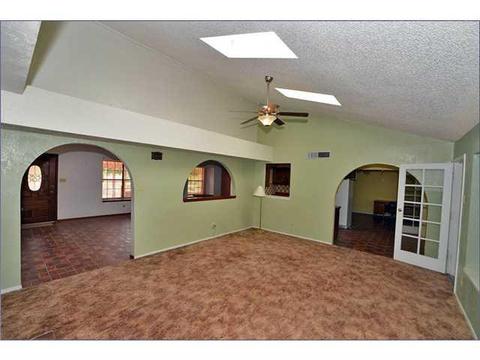 13750 N Loop Dr, Clint, TX 79836 photo 4