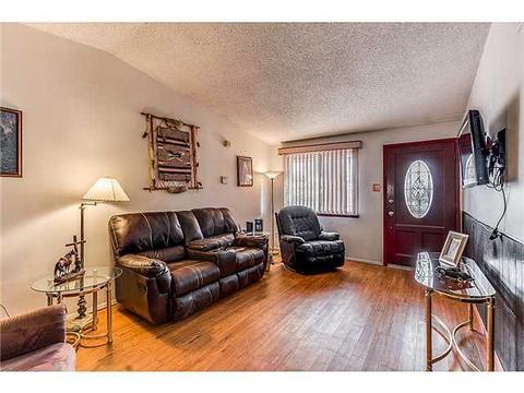 357 Graphite Dr, El Paso, TX 79912 photo 3