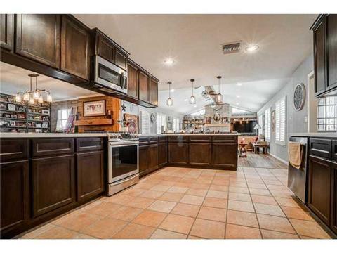 14400 N Loop Dr, Clint, TX 79836 photo 6