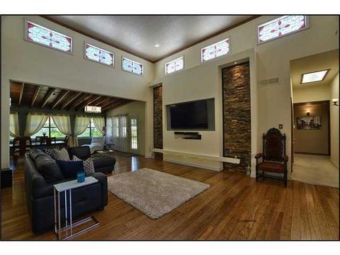 836 Cresta Alta Dr, El Paso, TX 79912 photo 5