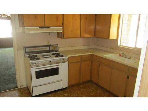 933 Franklin St, Anthony, TX 79821 photo 6