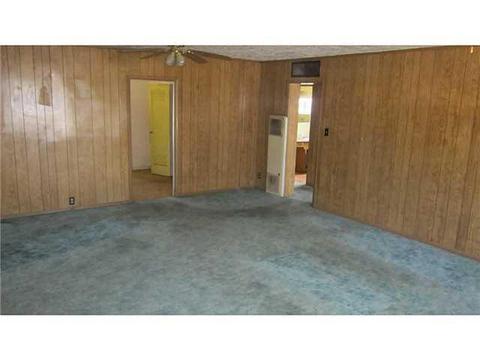 933 Franklin St, Anthony, TX 79821 photo 3