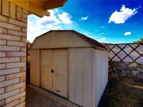 10404 Lambda Dr, El Paso, TX 79924 photo 9