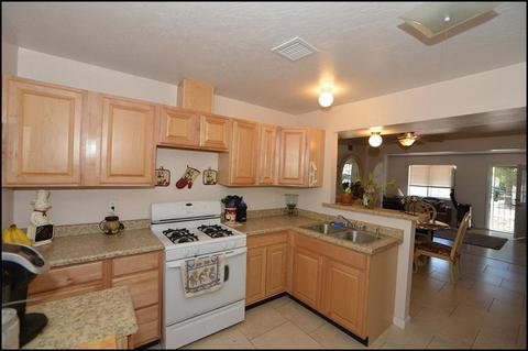 704 Tamarisk St, Anthony, TX 79821 photo 17