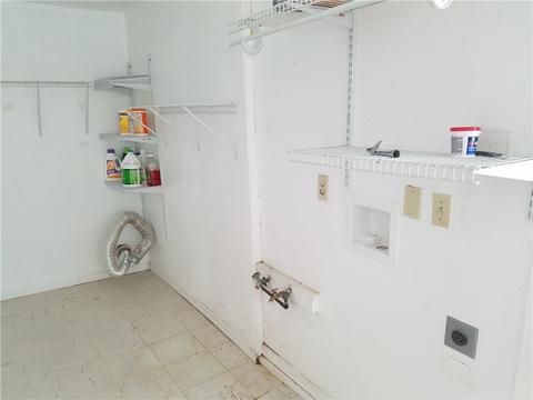 8625 Eclipse St, El Paso, TX 79904 photo 14