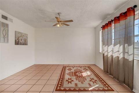 402 E Washington St, Anthony, TX 79821 photo 4