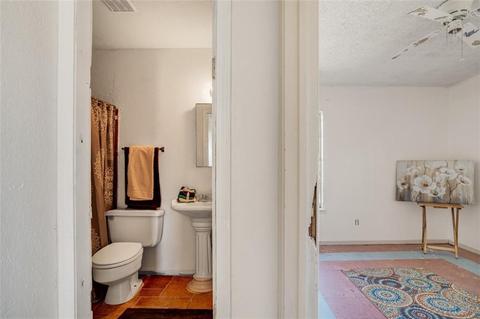 402 E Washington St, Anthony, TX 79821 photo 15