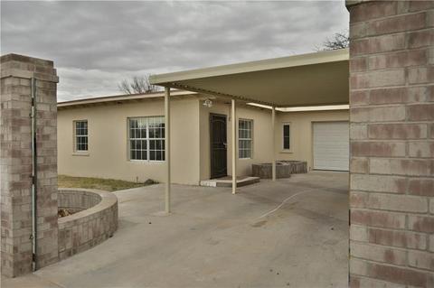 417 5th St, Anthony, TX 79821 photo 2