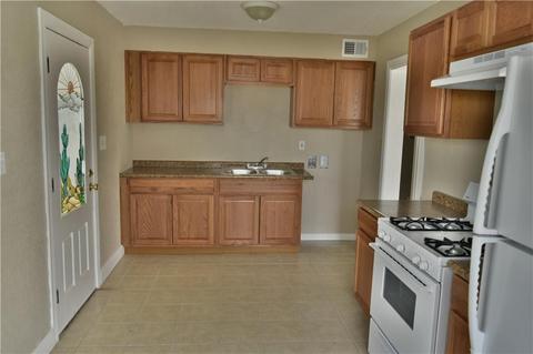 417 5th St, Anthony, TX 79821 photo 10