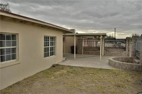 417 5th St, Anthony, TX 79821 photo 6